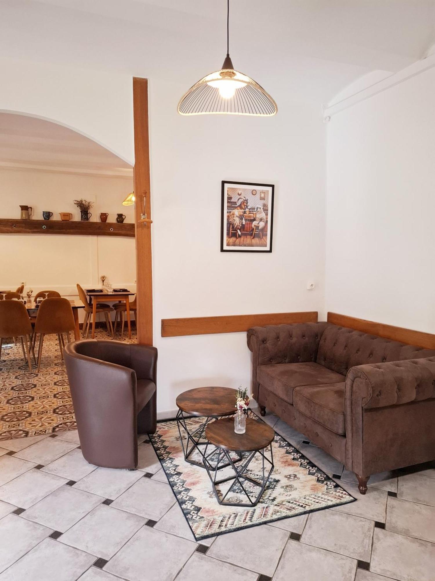Auberge Arthea Laviolle Exterior photo